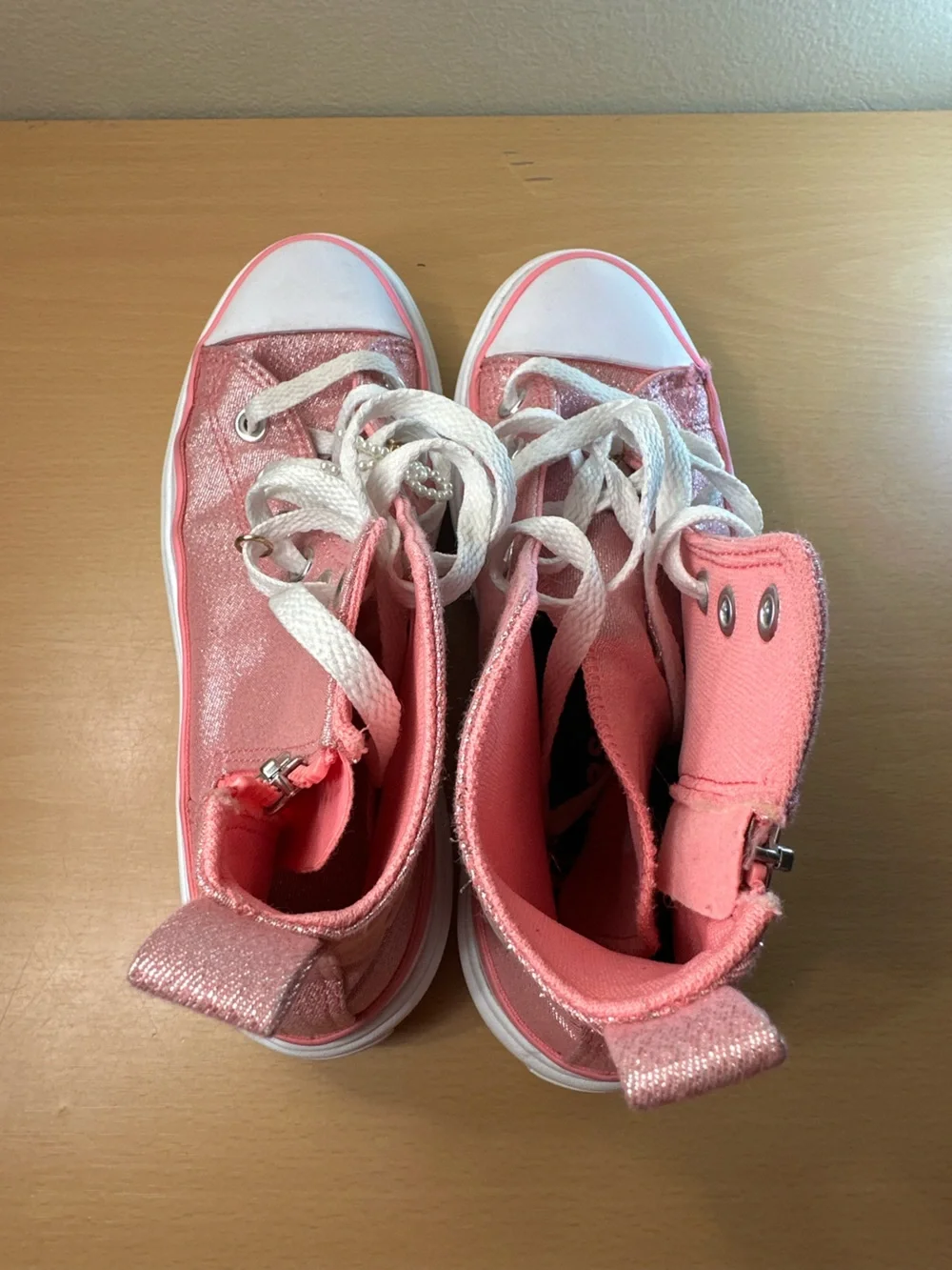 Converse Chuck Taylor Lugged Lift Pink Canvas High Sneaker Kids Size 4 A05230C